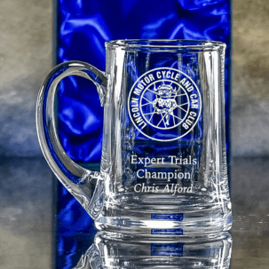 Motorsport glass tankard